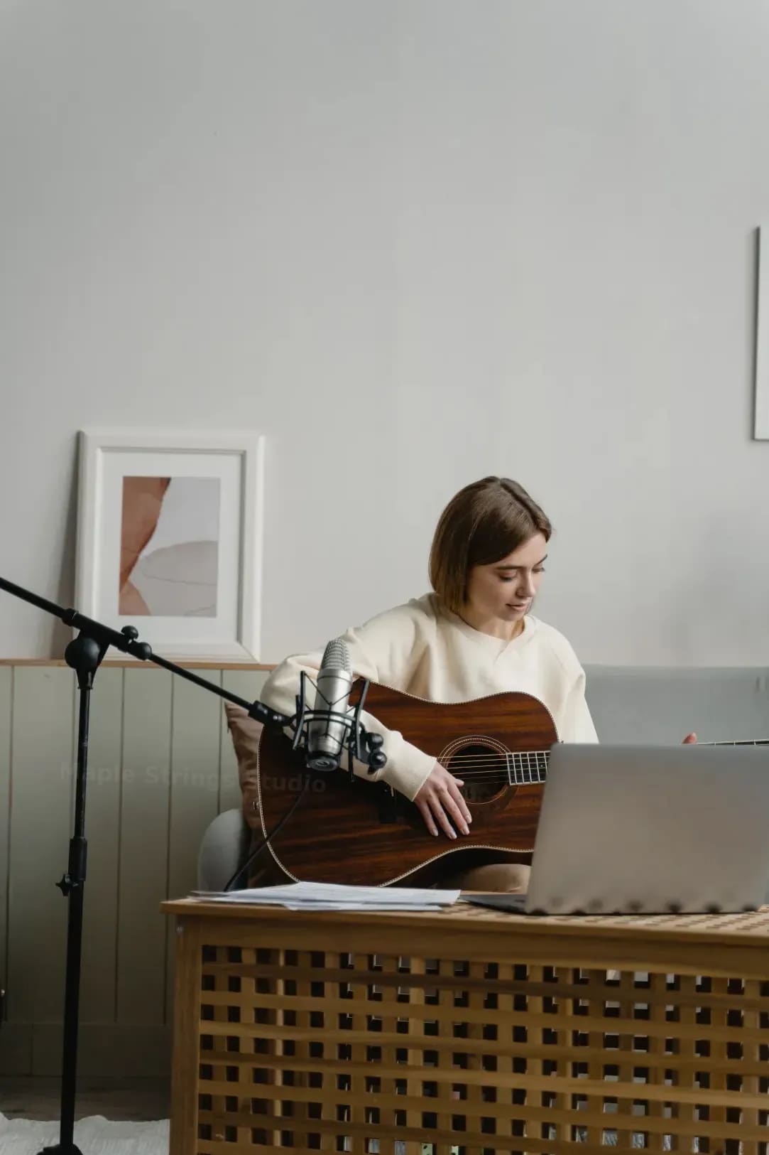 Maple Strings Studio 9